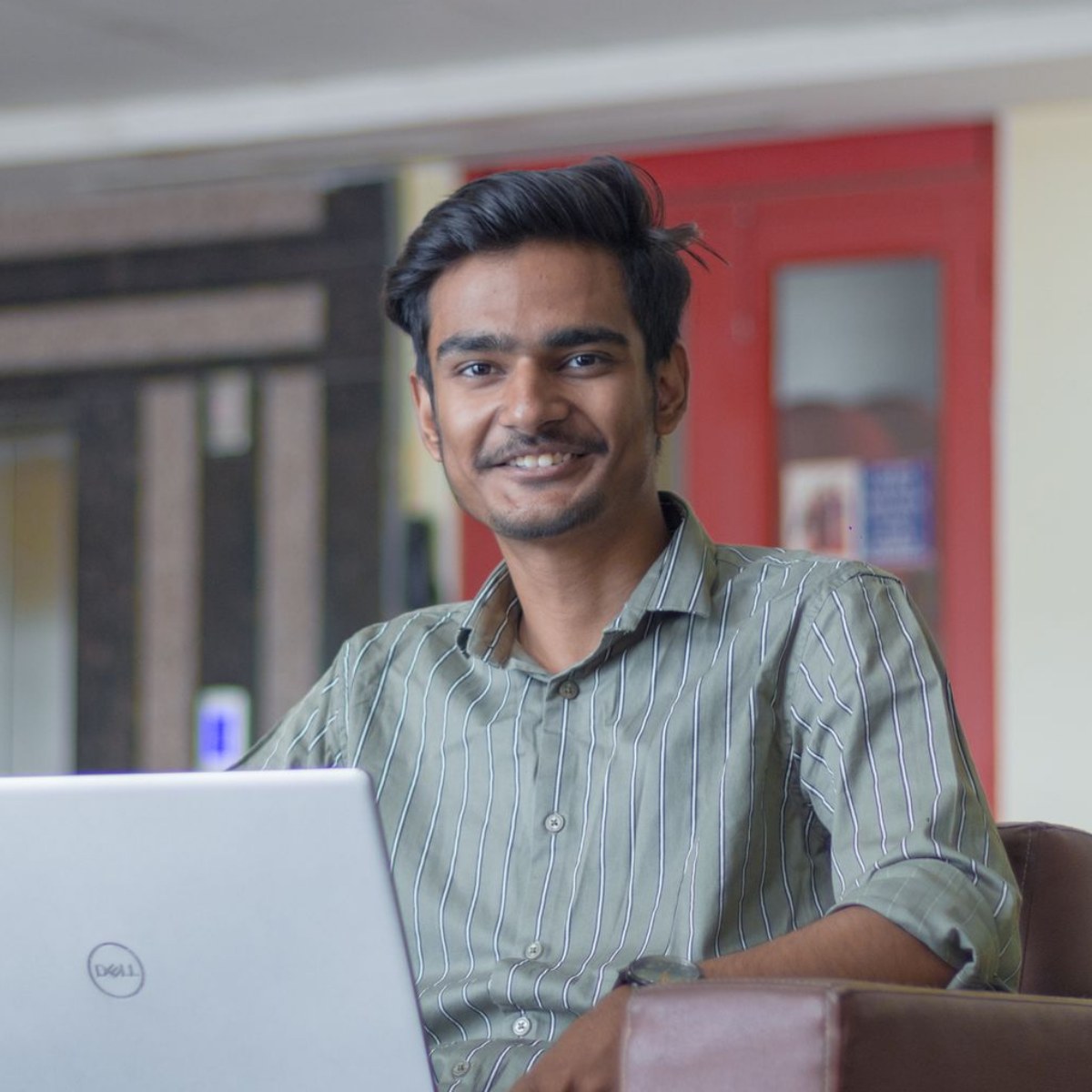 Rohan's photo in the chosen frame